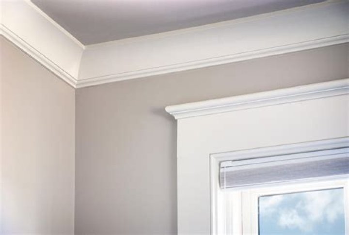 Is crown molding used in contemporary homes?