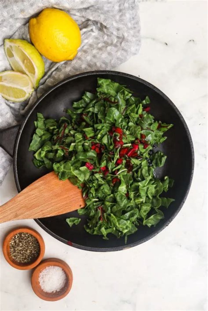 Is it better to cook Swiss chard or eat it raw?
